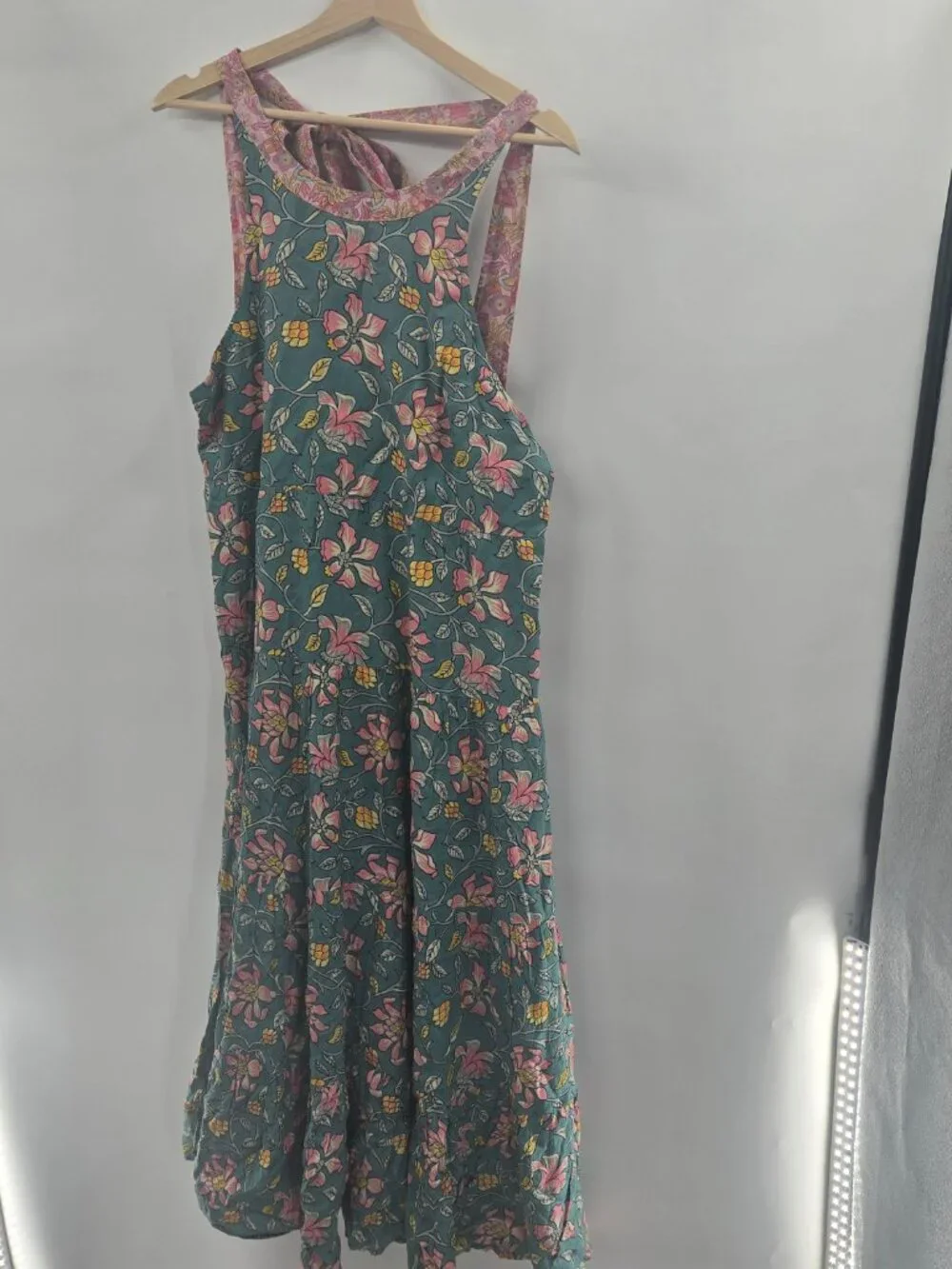 Natural Life Green Pink Garden Tiered Maddi Maxi Size Large - Picture 2 of 13